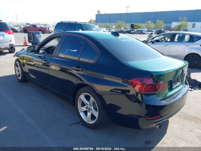 Photo 2 VIN: WBA3B1C59FK139834 - BMW 320I 