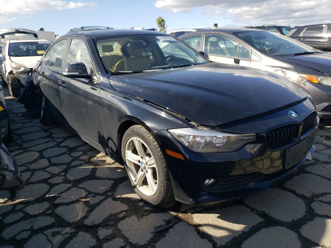 Photo 3 VIN: WBA3B1C59FK141003 - BMW 3ER 