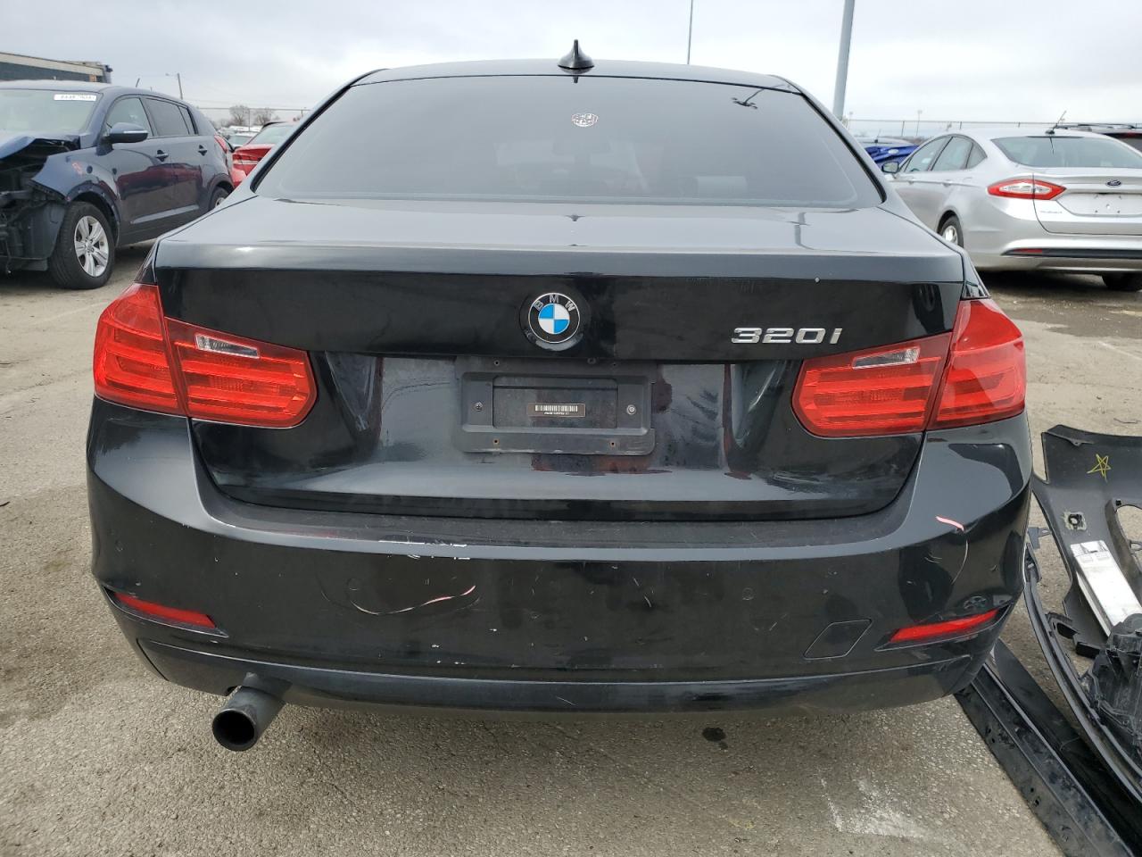 Photo 5 VIN: WBA3B1C59FP831577 - BMW 3ER 