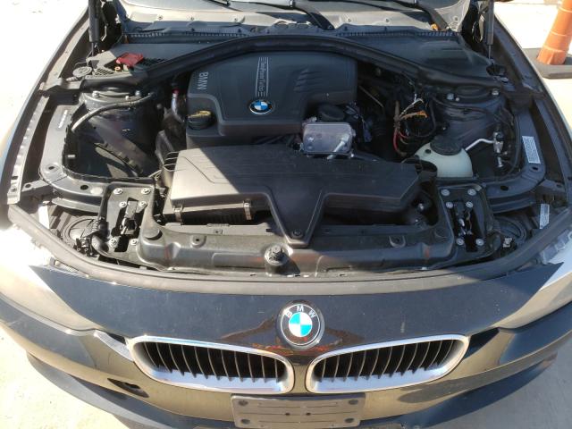 Photo 6 VIN: WBA3B1C5XDF462697 - BMW 320 I 