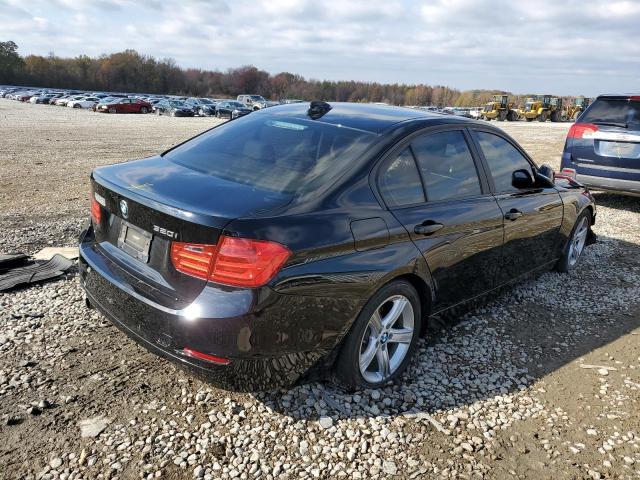 Photo 2 VIN: WBA3B1C5XDK129469 - BMW 320 I 