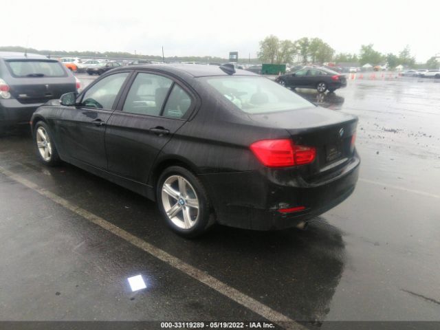 Photo 2 VIN: WBA3B1C5XDK130167 - BMW 3 SERIES 