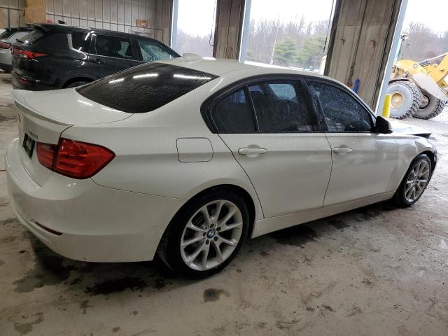 Photo 2 VIN: WBA3B1C5XEK131255 - BMW 320I 