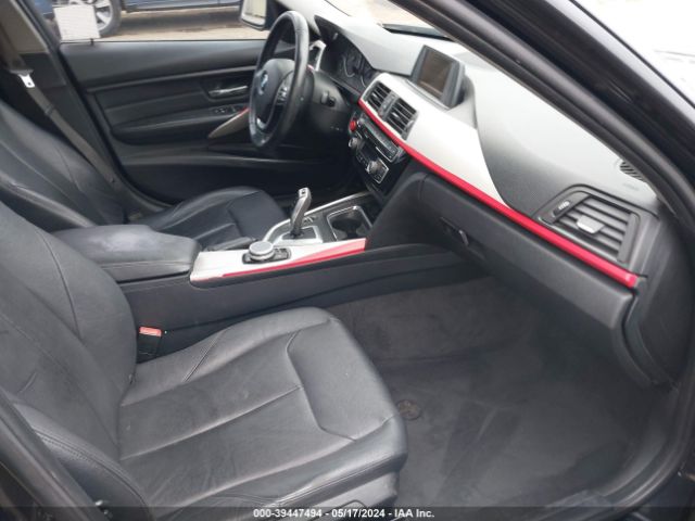 Photo 4 VIN: WBA3B1C5XEK133488 - BMW 320I 