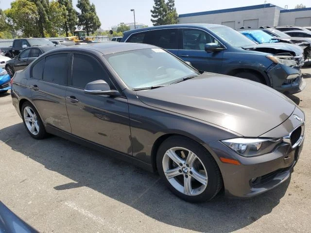 Photo 3 VIN: WBA3B1C5XEP679629 - BMW 320 I 