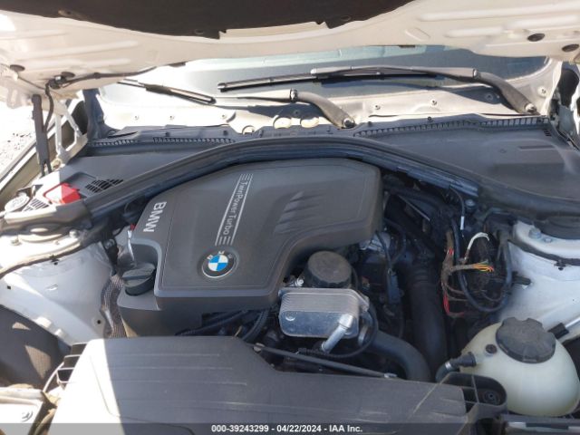 Photo 9 VIN: WBA3B1C5XEPV79434 - BMW 320 