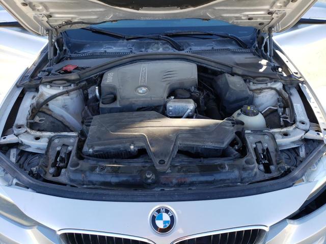 Photo 10 VIN: WBA3B1C5XFK140846 - BMW 3 SERIES 