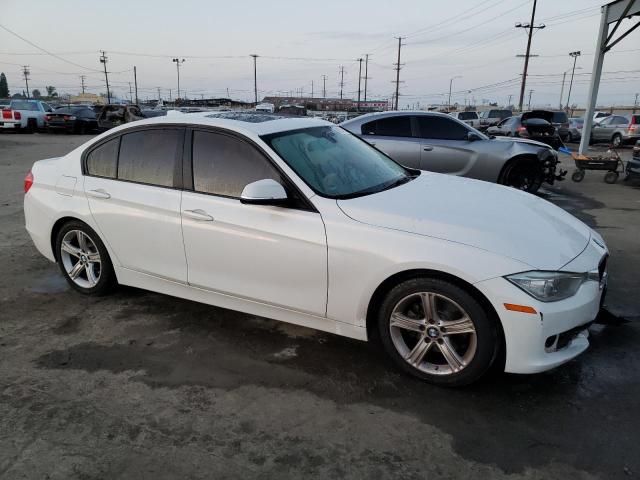 Photo 3 VIN: WBA3B1C5XFP831135 - BMW 3 SERIES 