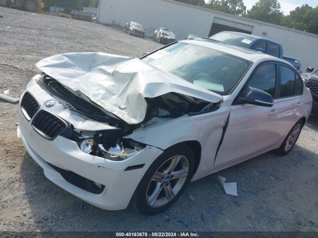 Photo 1 VIN: WBA3B1G50FNT03738 - BMW 320I 