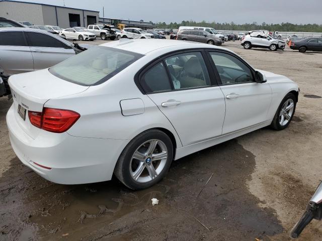 Photo 2 VIN: WBA3B1G50FNT64006 - BMW 3 SERIES 