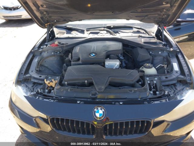 Photo 9 VIN: WBA3B1G50FNT64071 - BMW 320I 