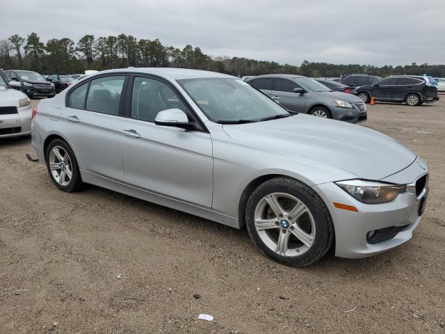 Photo 3 VIN: WBA3B1G50FNT64779 - BMW 3 SERIES 