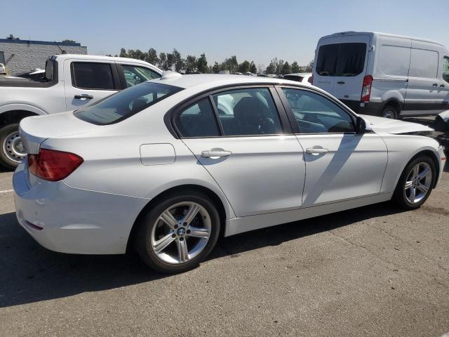 Photo 2 VIN: WBA3B1G51ENS80551 - BMW 320 I 