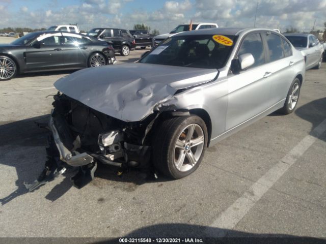 Photo 1 VIN: WBA3B1G51FNT03182 - BMW 3 