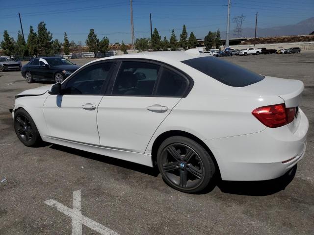 Photo 1 VIN: WBA3B1G51FNT04641 - BMW 320 I 