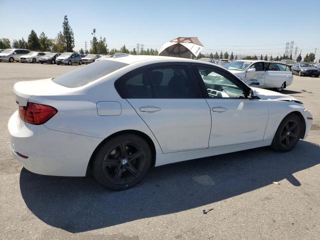 Photo 2 VIN: WBA3B1G51FNT04641 - BMW 320 I 