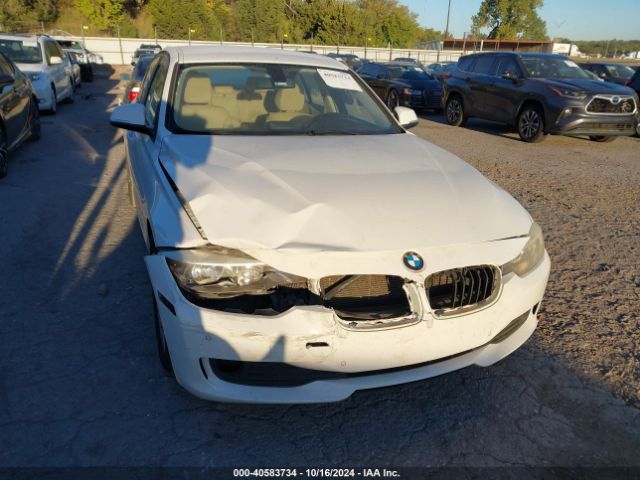 Photo 5 VIN: WBA3B1G51FNT04672 - BMW 320I 