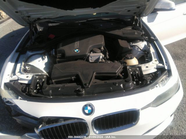 Photo 9 VIN: WBA3B1G52ENS77979 - BMW 320I 