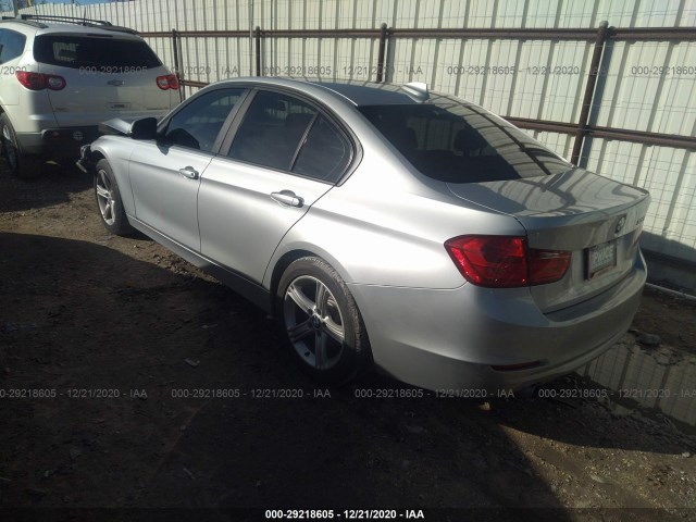 Photo 2 VIN: WBA3B1G52ENS78744 - BMW 3 