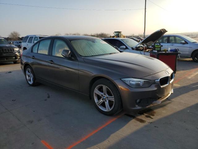 Photo 3 VIN: WBA3B1G52ENT00516 - BMW 320 I 