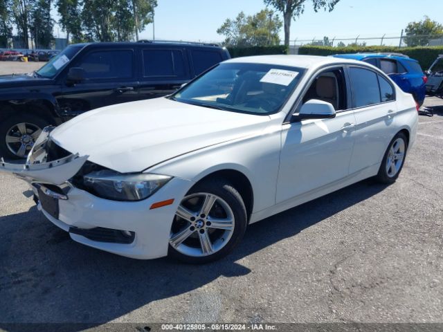 Photo 1 VIN: WBA3B1G52FNT02252 - BMW 320I 