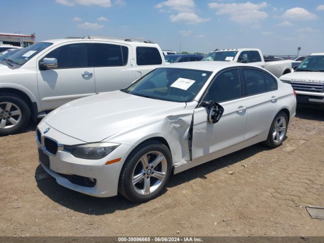 Photo 1 VIN: WBA3B1G52FNT02297 - BMW 320I 