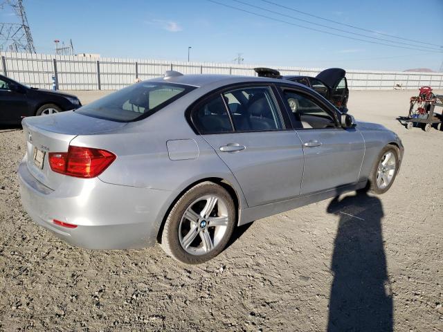 Photo 2 VIN: WBA3B1G52FNT05703 - BMW 3 SERIES 