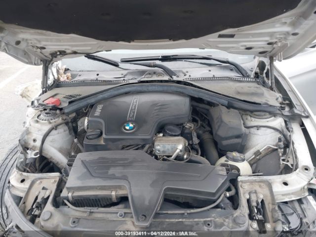 Photo 9 VIN: WBA3B1G52FNT63598 - BMW 320I 