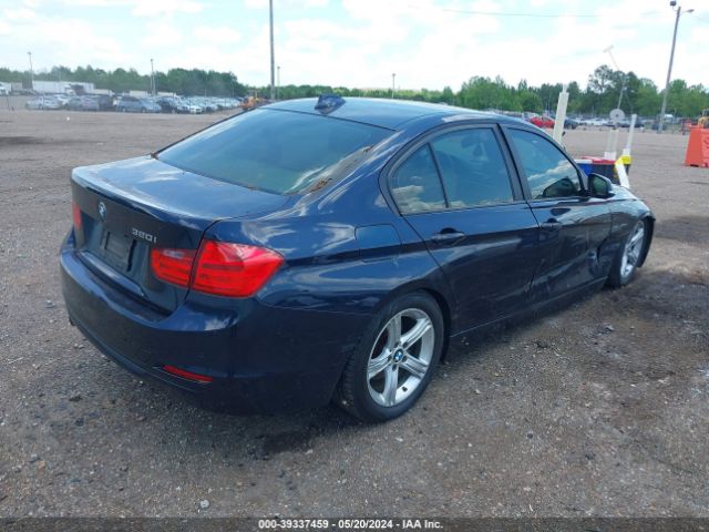 Photo 3 VIN: WBA3B1G53ENN90362 - BMW 320I 