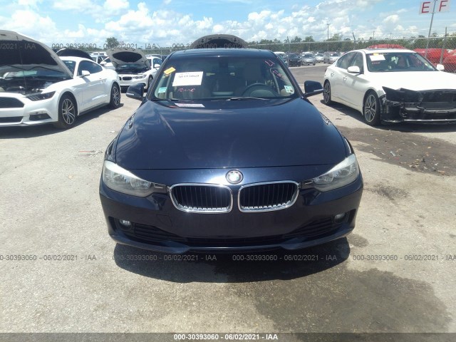 Photo 5 VIN: WBA3B1G53ENT00878 - BMW 3 