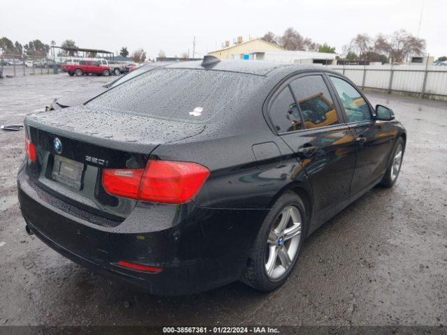 Photo 3 VIN: WBA3B1G53FNT03779 - BMW 320I 