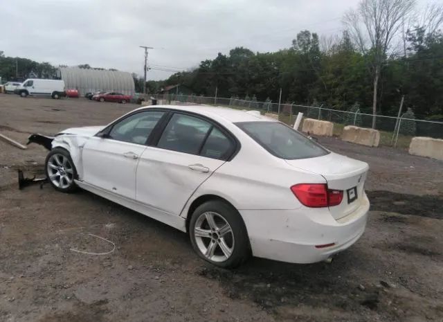 Photo 2 VIN: WBA3B1G53FNT64503 - BMW 320I 