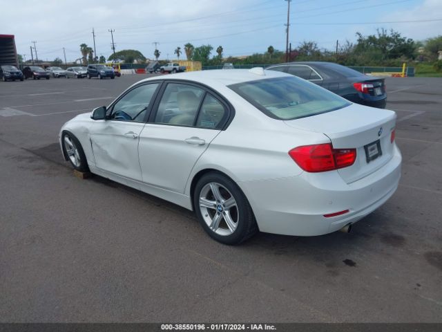 Photo 2 VIN: WBA3B1G54ENS77580 - BMW 320I 