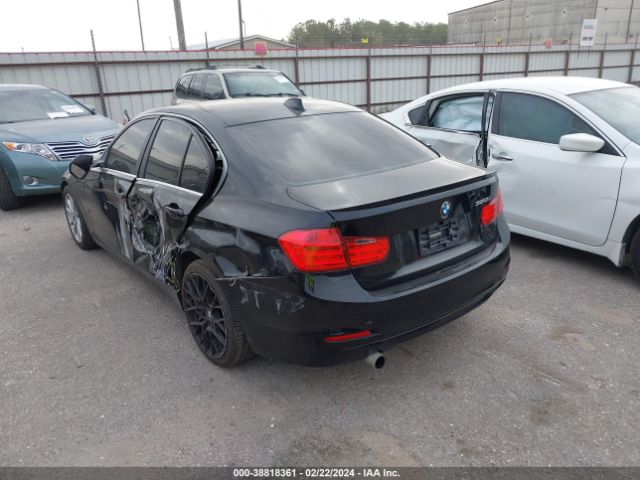 Photo 2 VIN: WBA3B1G54FNT04424 - BMW 320I 