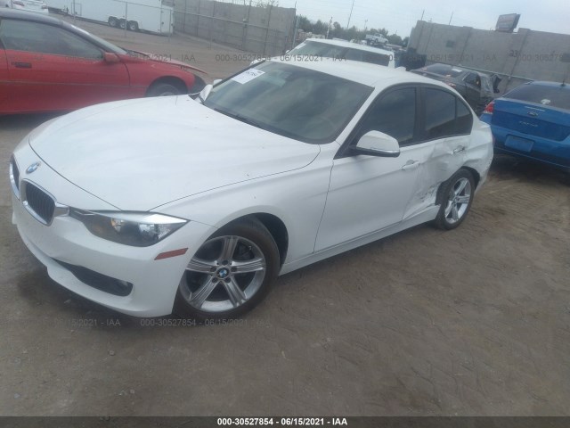 Photo 1 VIN: WBA3B1G55FNT02004 - BMW 3 