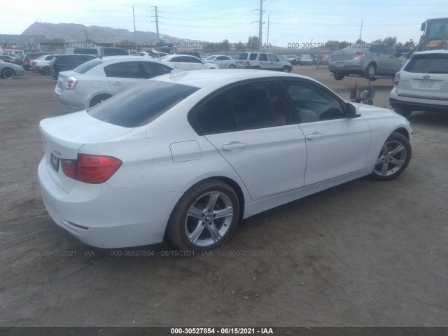 Photo 3 VIN: WBA3B1G55FNT02004 - BMW 3 