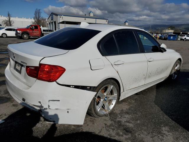 Photo 2 VIN: WBA3B1G55FNT05114 - BMW 320 I 