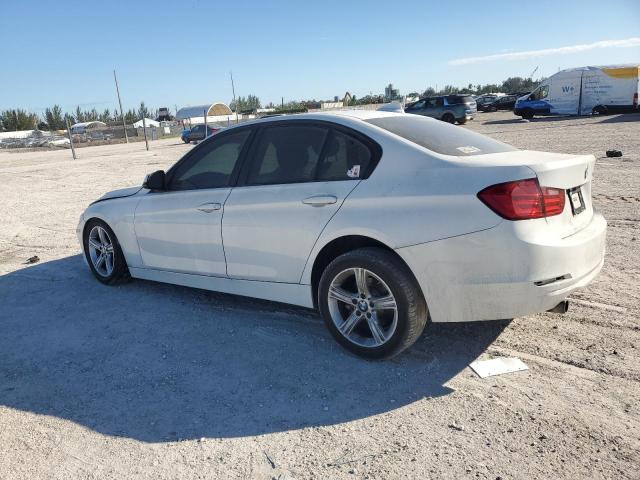 Photo 1 VIN: WBA3B1G55FNT07235 - BMW 3 SERIES 