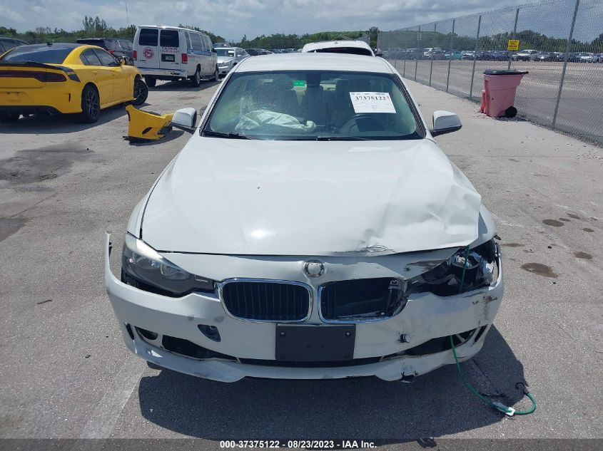 Photo 11 VIN: WBA3B1G56ENS79332 - BMW 320 