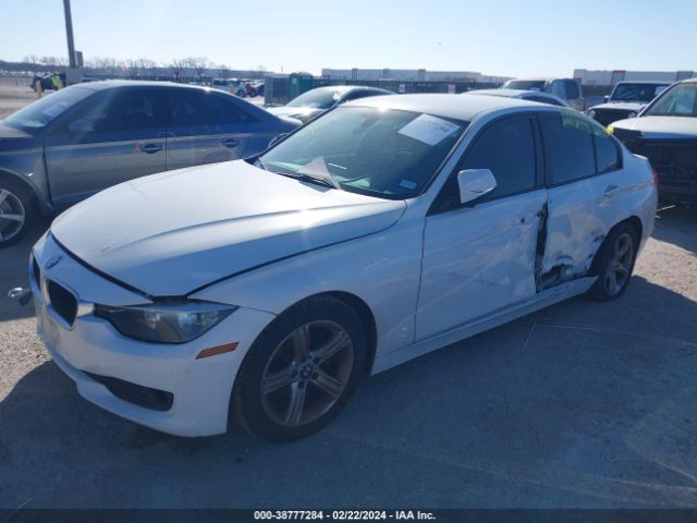 Photo 1 VIN: WBA3B1G56FNT01749 - BMW 320I 