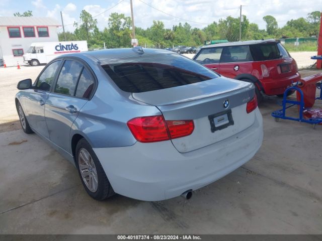 Photo 2 VIN: WBA3B1G57FNT01484 - BMW 320I 