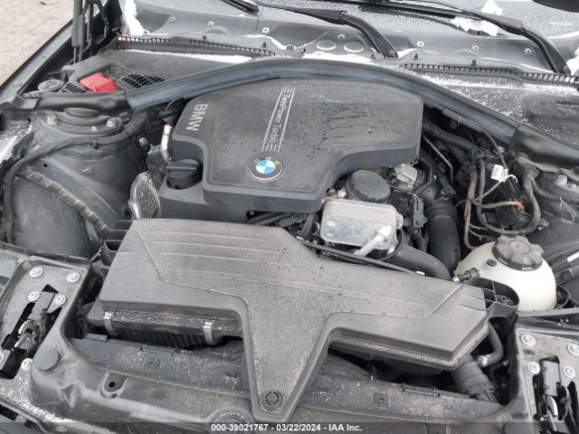 Photo 9 VIN: WBA3B1G58ENN90728 - BMW 320I 