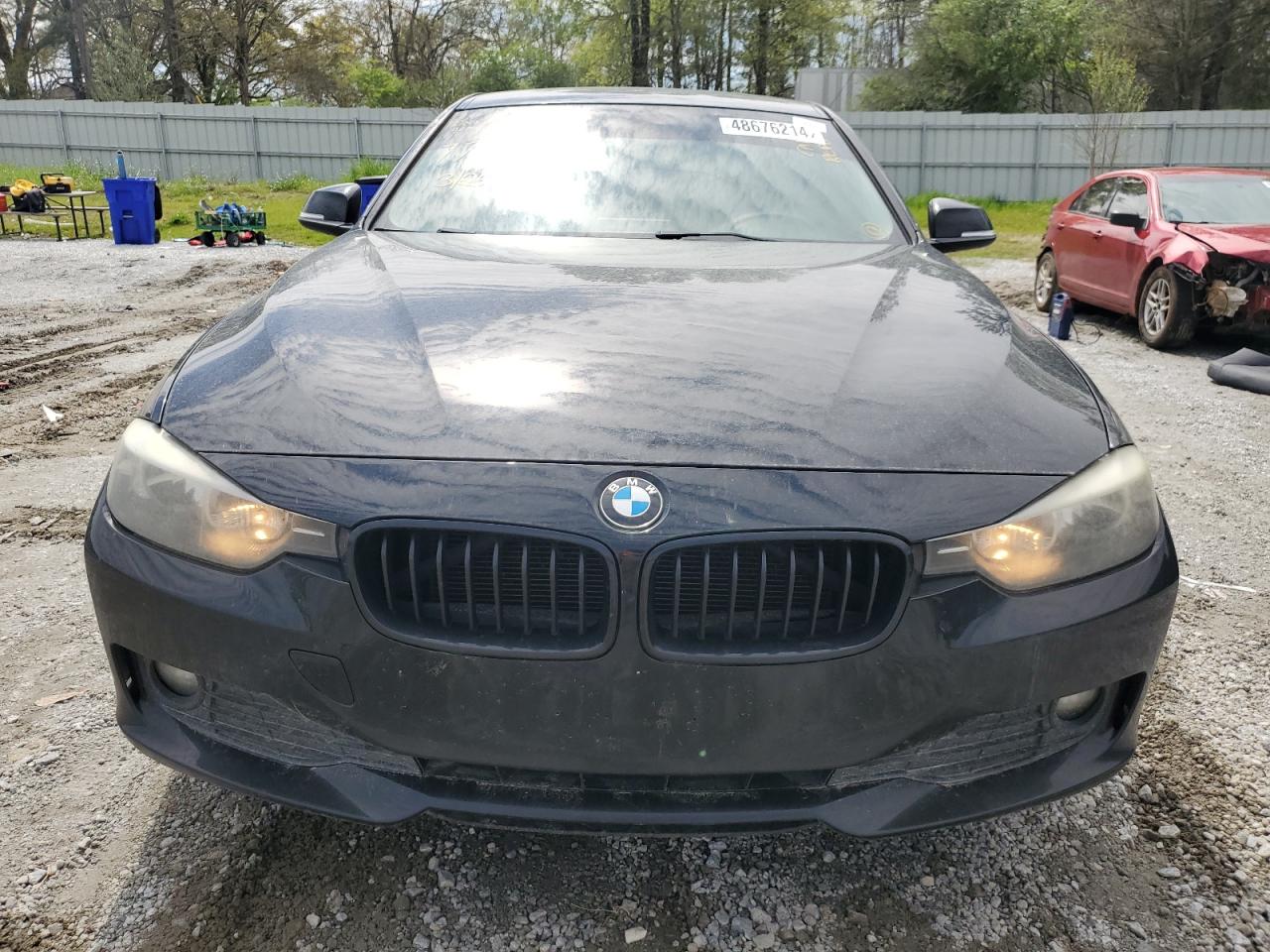 Photo 4 VIN: WBA3B1G58ENS79798 - BMW 3ER 