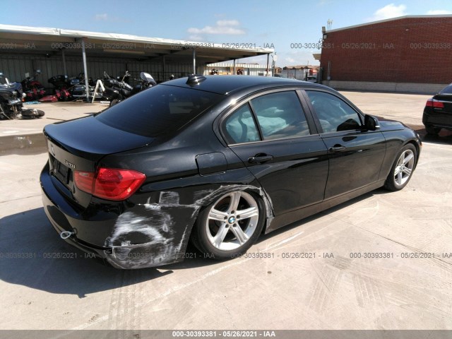 Photo 3 VIN: WBA3B1G58ENS80921 - BMW 3 