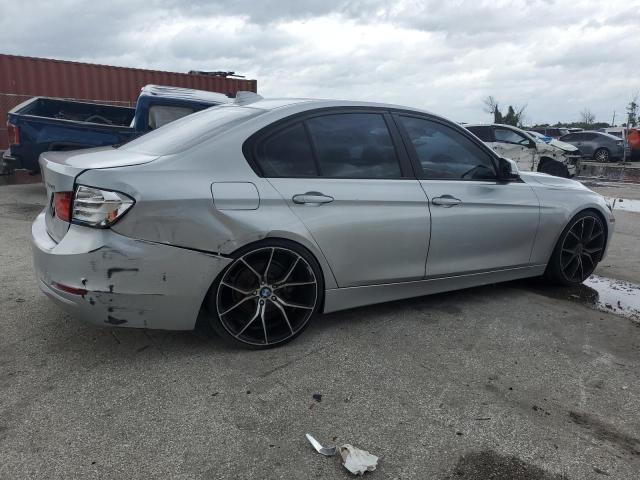 Photo 2 VIN: WBA3B1G58FNT01574 - BMW 320 I 