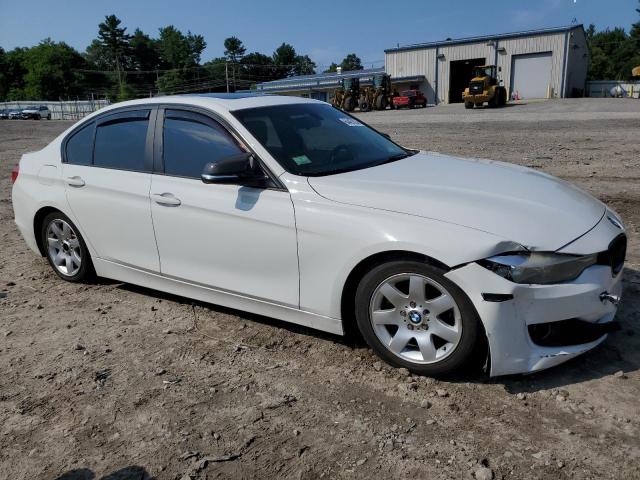 Photo 3 VIN: WBA3B1G58FNT04846 - BMW 3 SERIES 