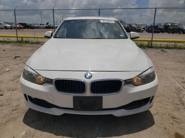 Photo 4 VIN: WBA3B1G59ENS78143 - BMW 320 I 