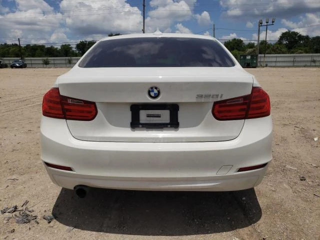 Photo 5 VIN: WBA3B1G59ENS78143 - BMW 320 I 