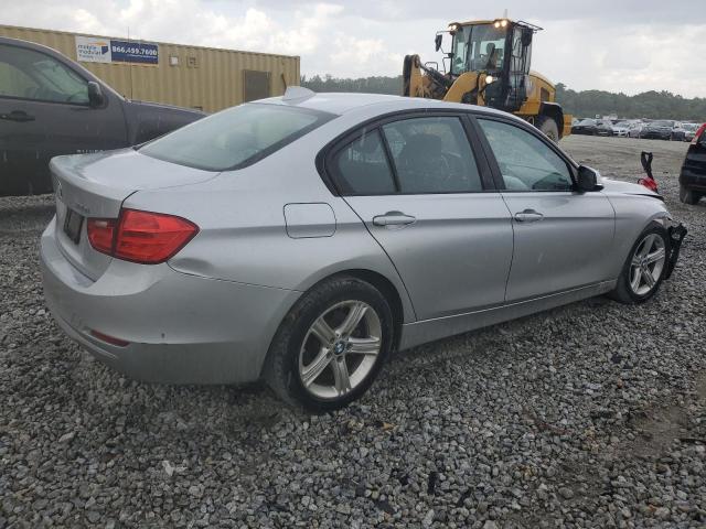 Photo 2 VIN: WBA3B1G59ENT00996 - BMW 3 SERIES 