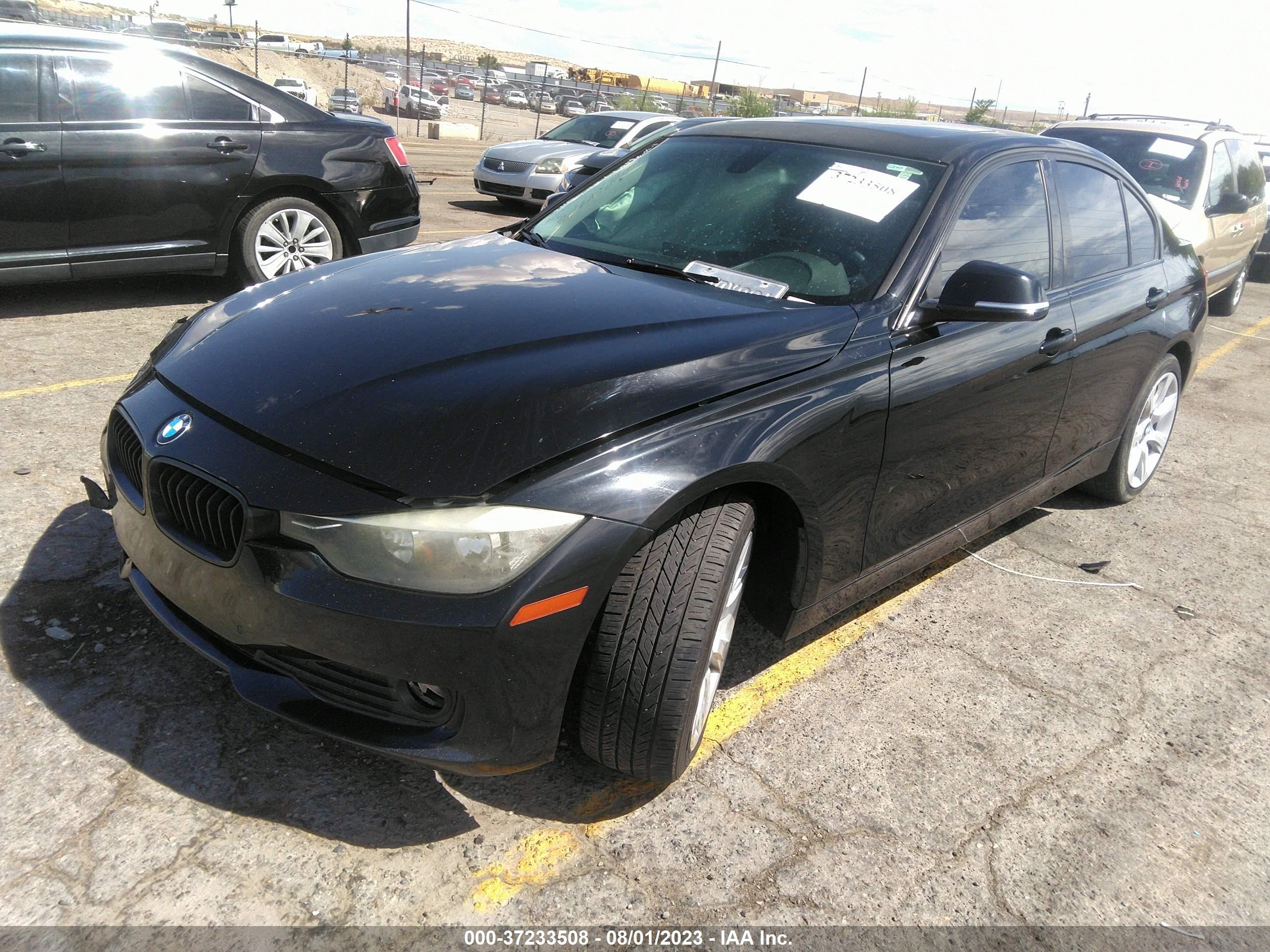 Photo 1 VIN: WBA3B1G59FNT06346 - BMW 3 SERIES 